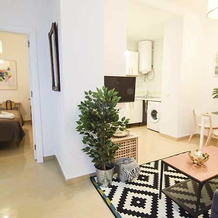 Апартаменты Letmalaga Center White Экстерьер фото